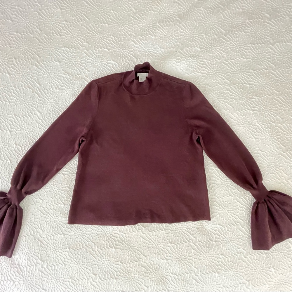 Cute Bell Sleeved Top